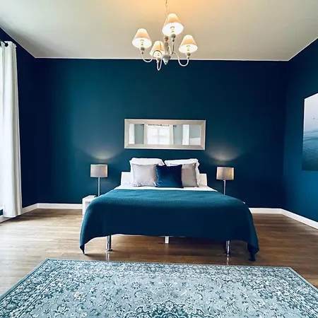 Chateau Des Fougeres Sur * 滨海图维列