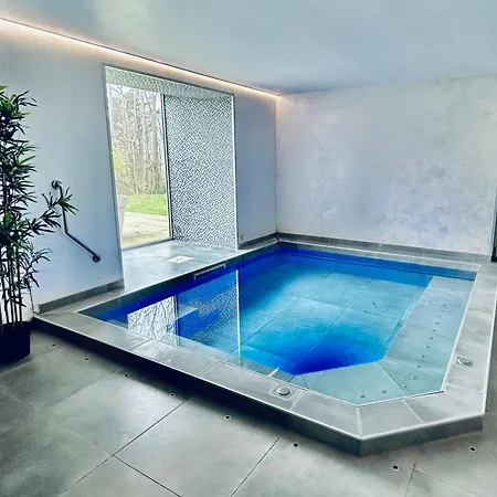 Château Des Fougères Sur * Trouville-sur-Mer