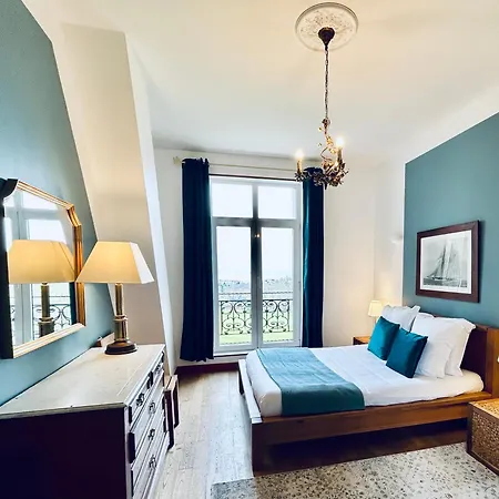 Villa Château Des Fougères Sur