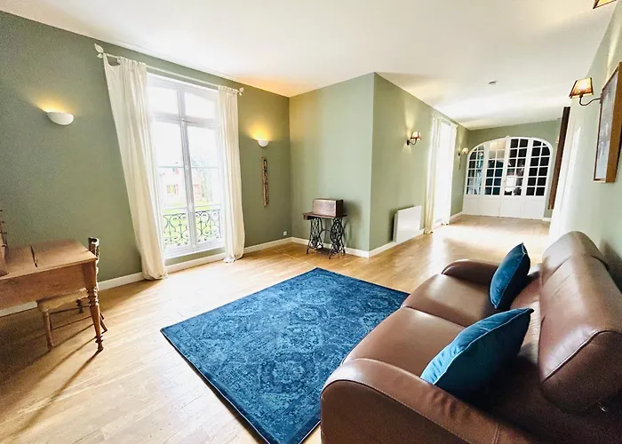 Chateau Des Fougeres Sur * Trouville-sur-Mer